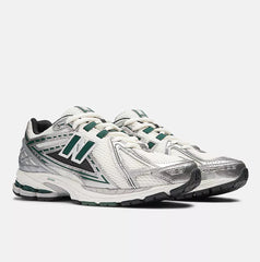 New Balance M1906REU Men Silver Metallic Nightwatch Green Sea Salt