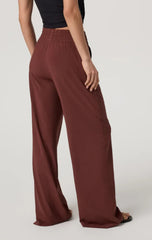 Vuori Villa Wideleg Pant Women Burnt Sienna