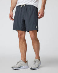 Vuori Kore Lined 7” Short Men Charcoal