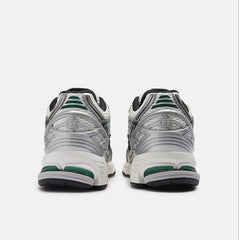 New Balance M1906REU Men Silver Metallic Nightwatch Green Sea Salt