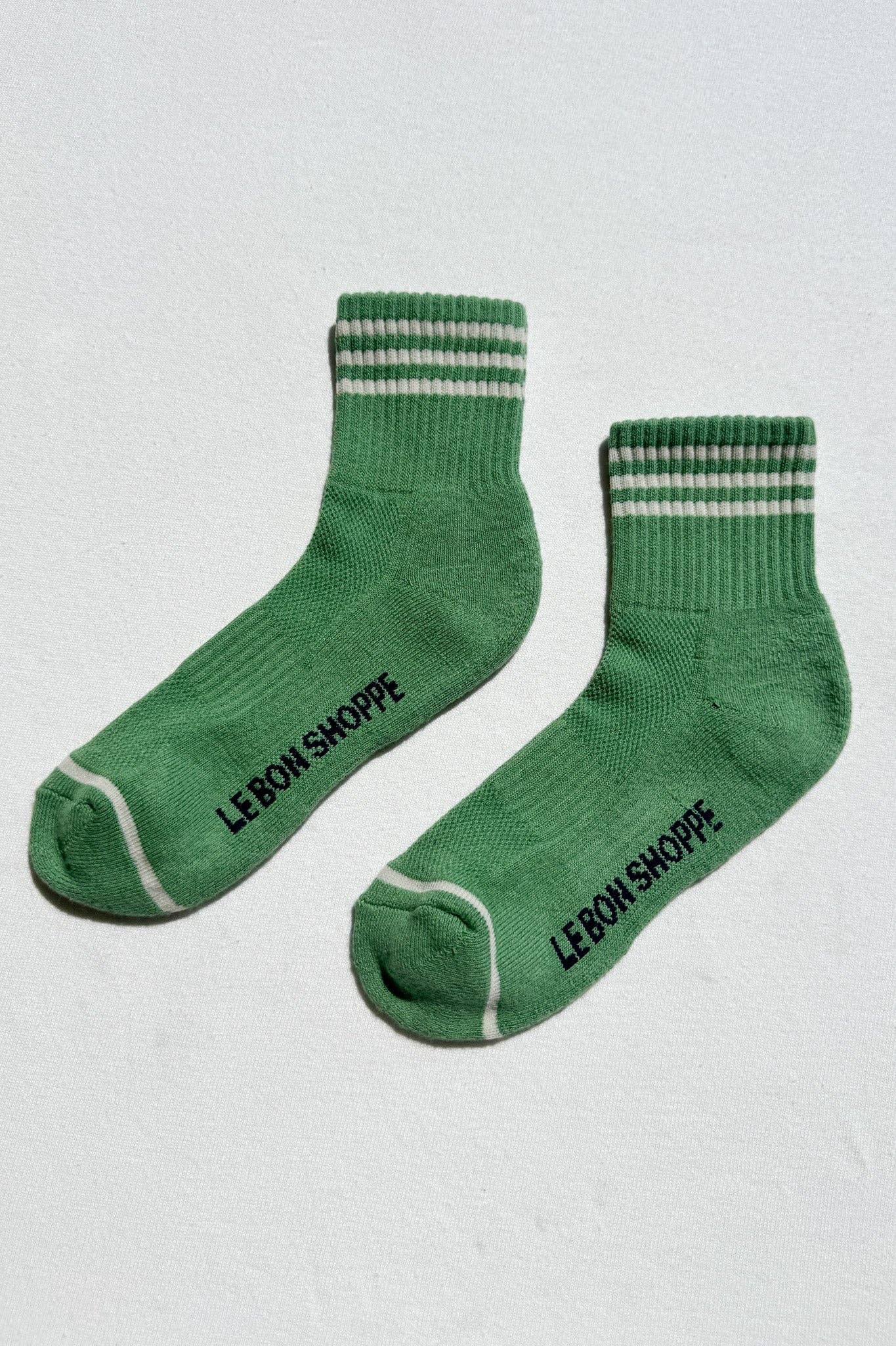Le Bon Girlfriend Socks: Avocado