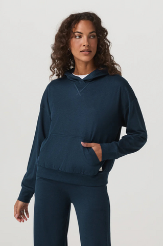 Vuori Halo Modern Pullover Hoodie Women Blue Coast Heather