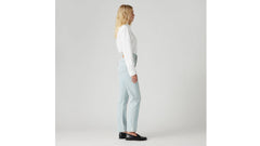 Levi’s 501 Original Women Stepped Away