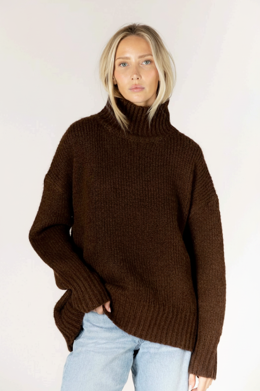 Lyla + Luxe Must Have Mock Sweater Women Cocoa Mix