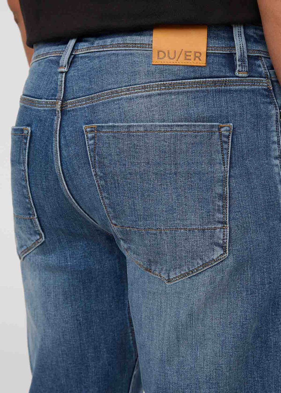 Duer Performance Denim+ Relaxed Straight Men - Dust Storm Indigo