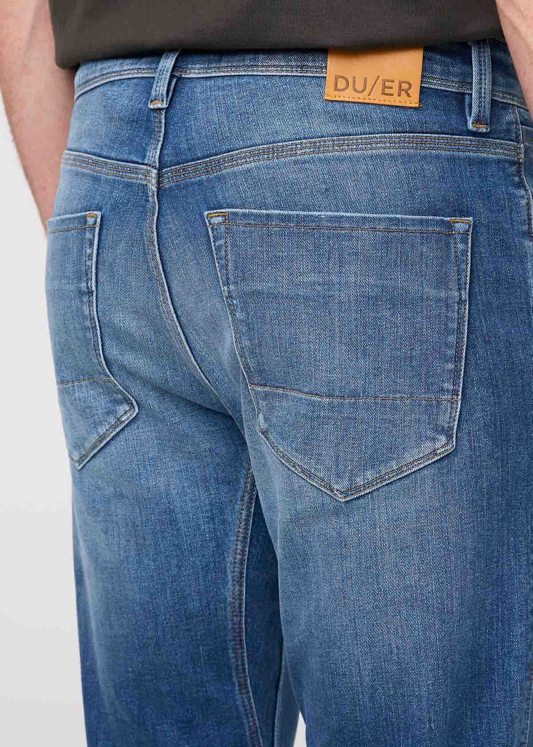 Duer Performance Denim+ Slim Straight Men Alpine Indigo