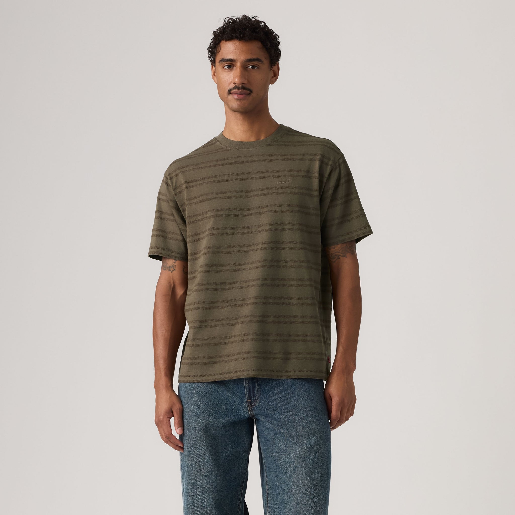 Levi's Red Tab Vintage Tee Men Grady Chevron Stripe