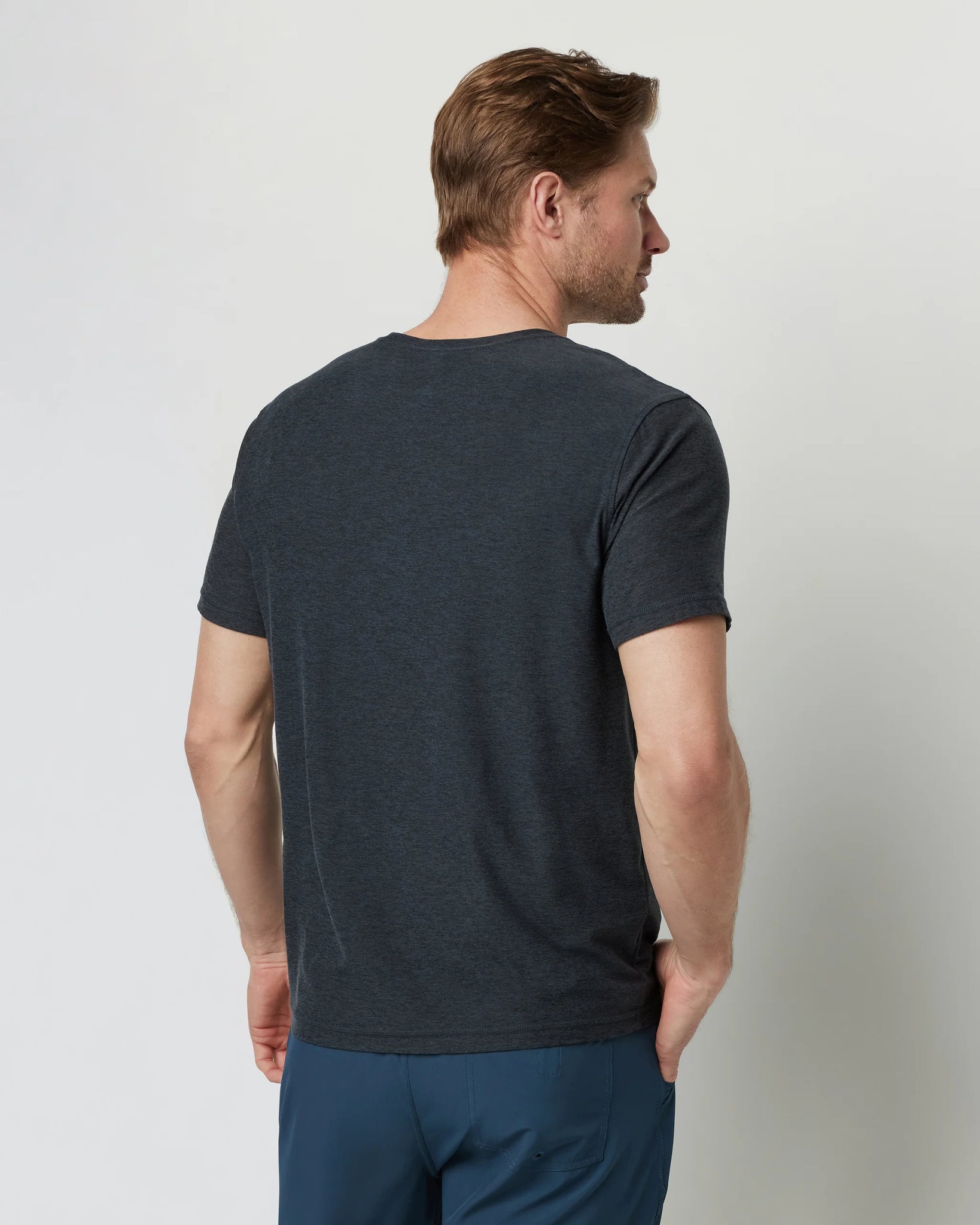 Vuori Strato Tech Tee Men Heather Charcoal