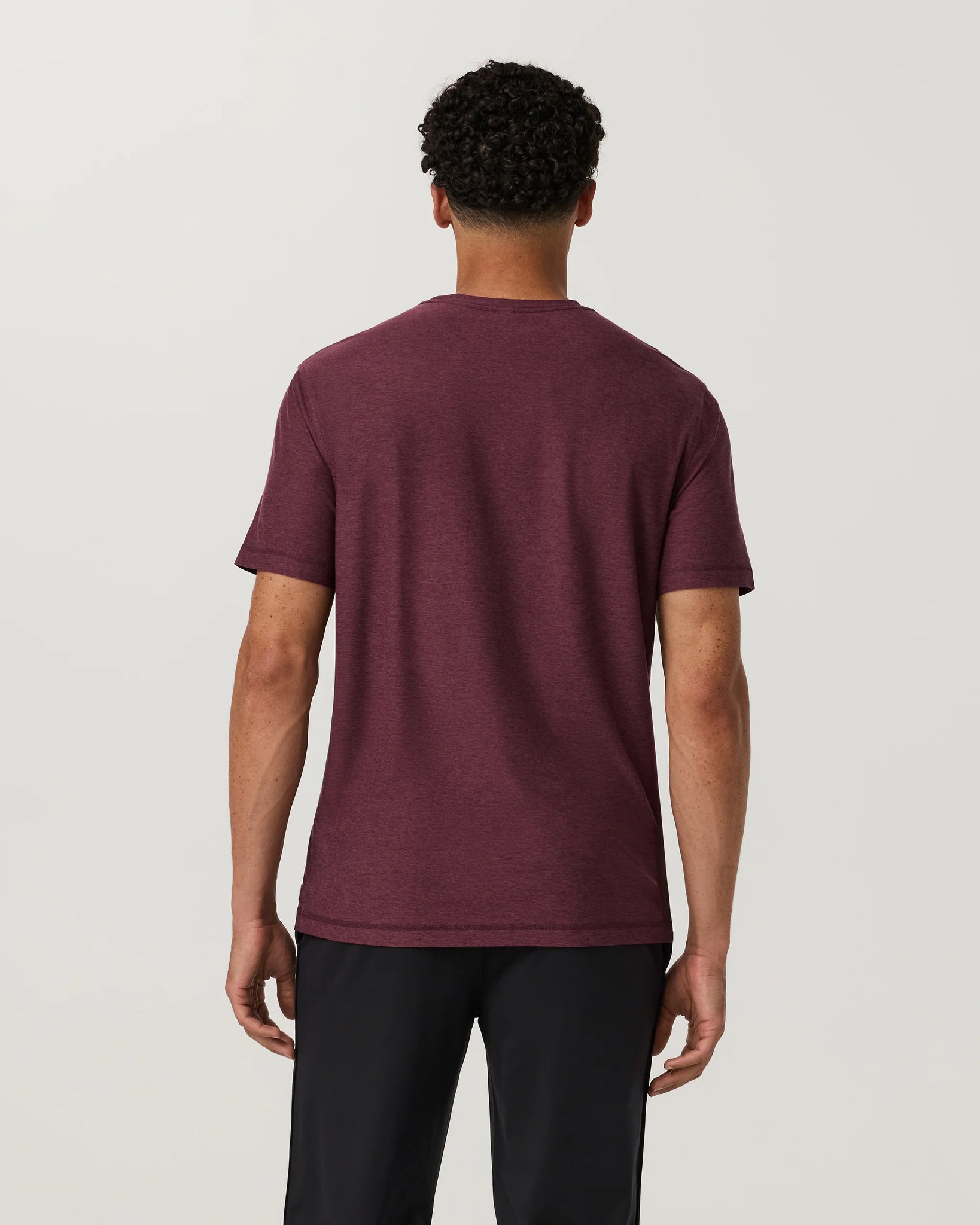 Vuori Strato Tech Tee Men Fig Heather
