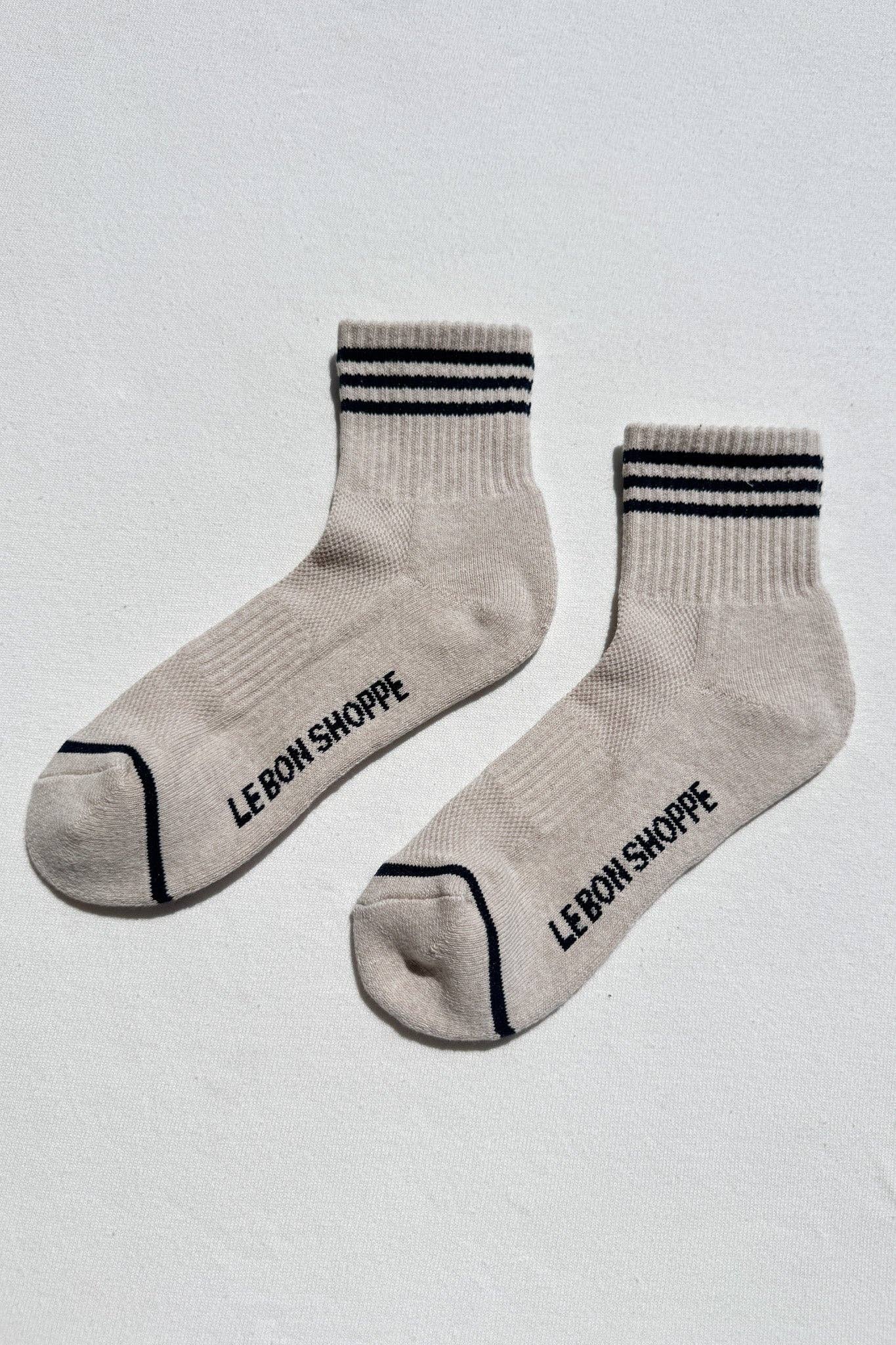 Le Bon Girlfriend Socks: Oatmeal