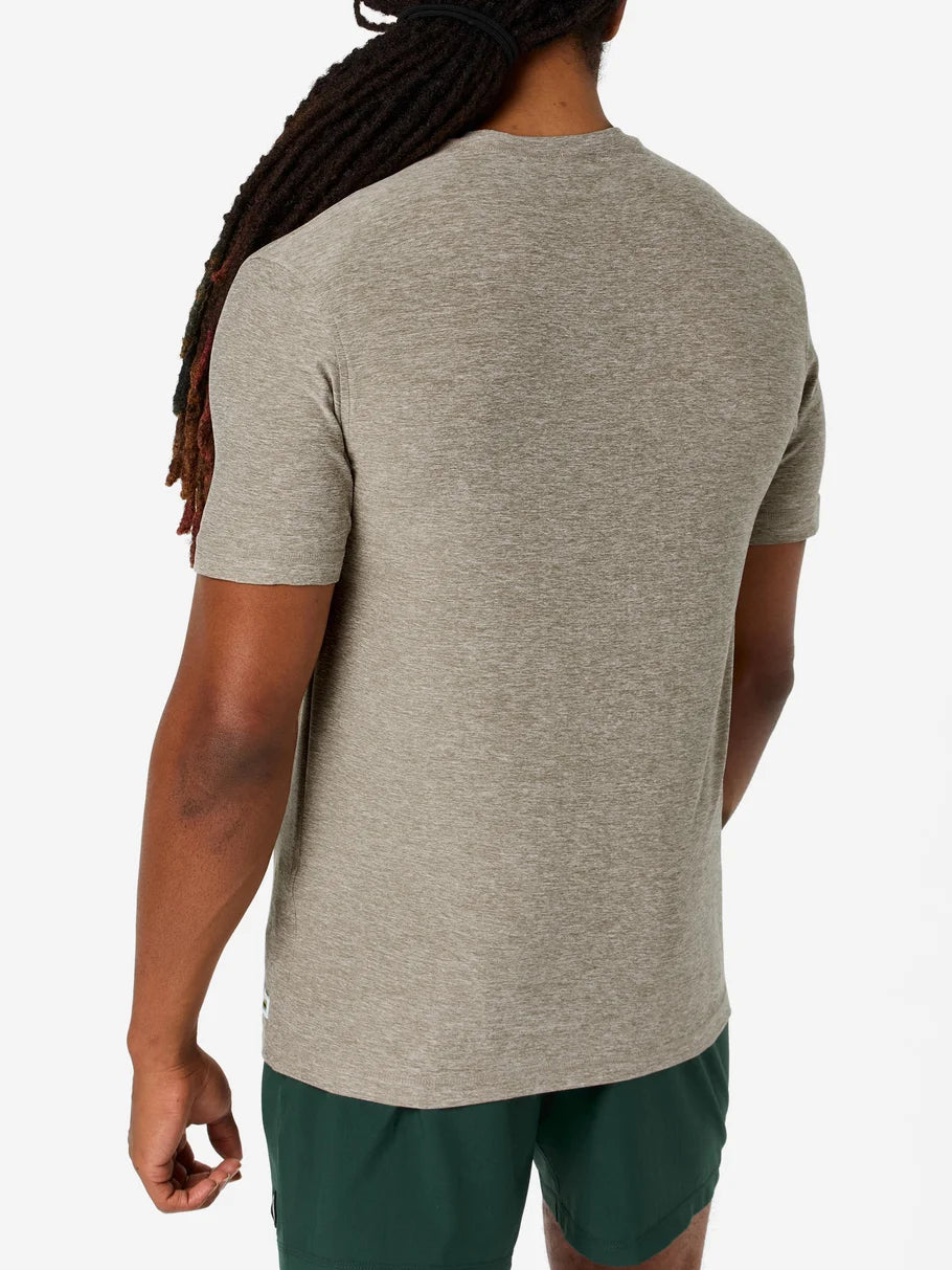 Vuori Strato Tech Tee Men Acorn Heather